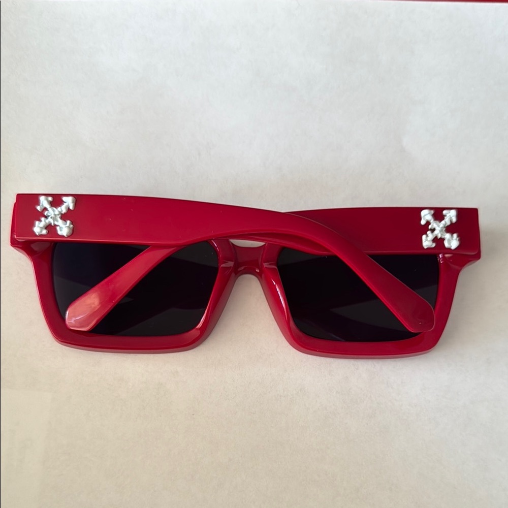 Bold Red Rectangular Sunglasses With Dark Lenses - image 2
